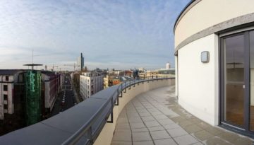 Ab sofort.: großzügige Dachterrasse | City-Blick | 2 Bäder | Klimaanlage | Einbauküche, 04103 Leipzig, Dachgeschosswohnung